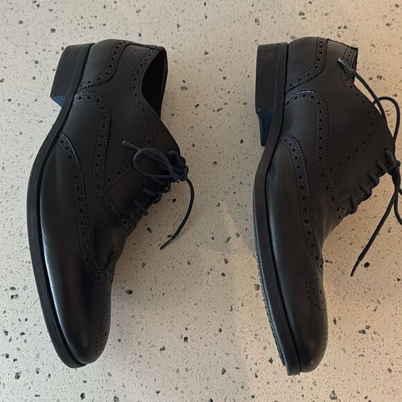 Clarks C & J Clark TOR England Men’s US 10.5 Black Leather Dresss Oxfords Shoes - Picture 5 of 12